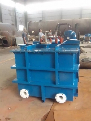 襯塑設(shè)備廠家告訴你選擇襯塑設(shè)備時(shí)應(yīng)注意什么？